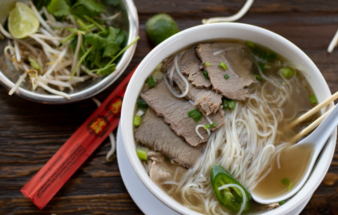 12 Brisket (Pho Chinh)