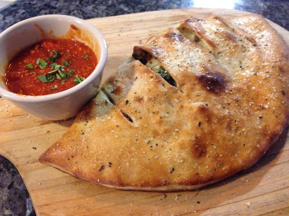 Small Deluxe Calzone