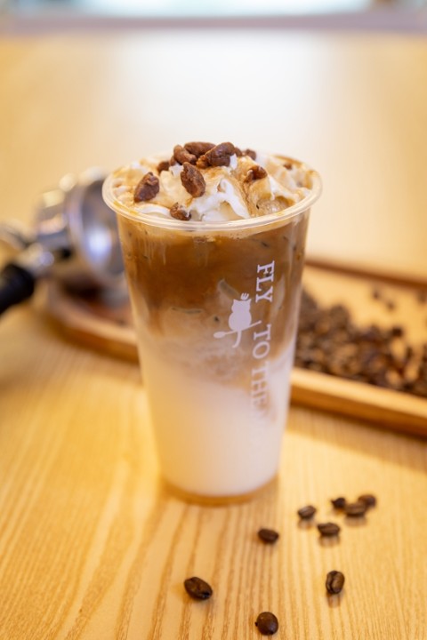 ICED  VIENNA LATTE (CONTAINS NUTS)