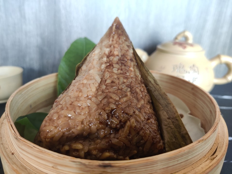 Shanghai Sticky Rice 上海大肉粽