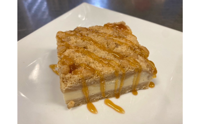 Caramel Apple Cheesecake Bar