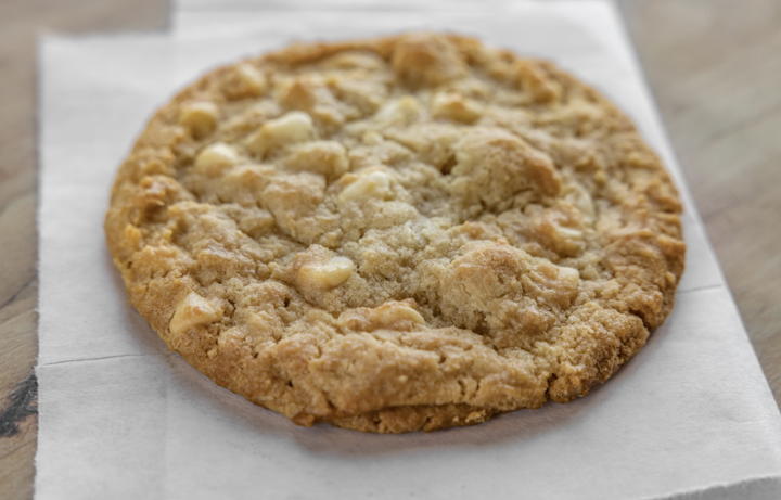 White Chocolate Macadamia Cookie