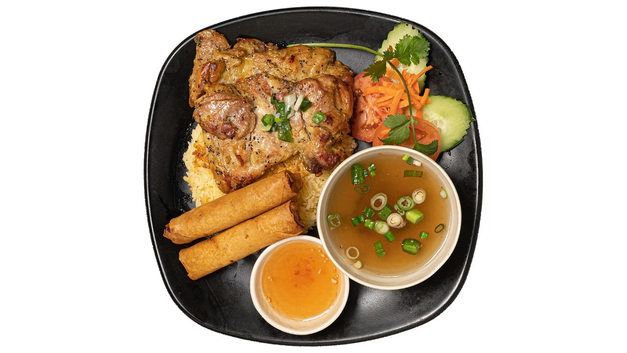 Rice w/ Grilled (beef, chicken, or pork) with egg rolls (2)