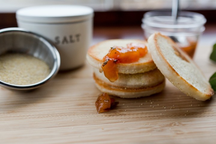 4 Birds Bakery - 4 Pack English Muffin, Not Toasted