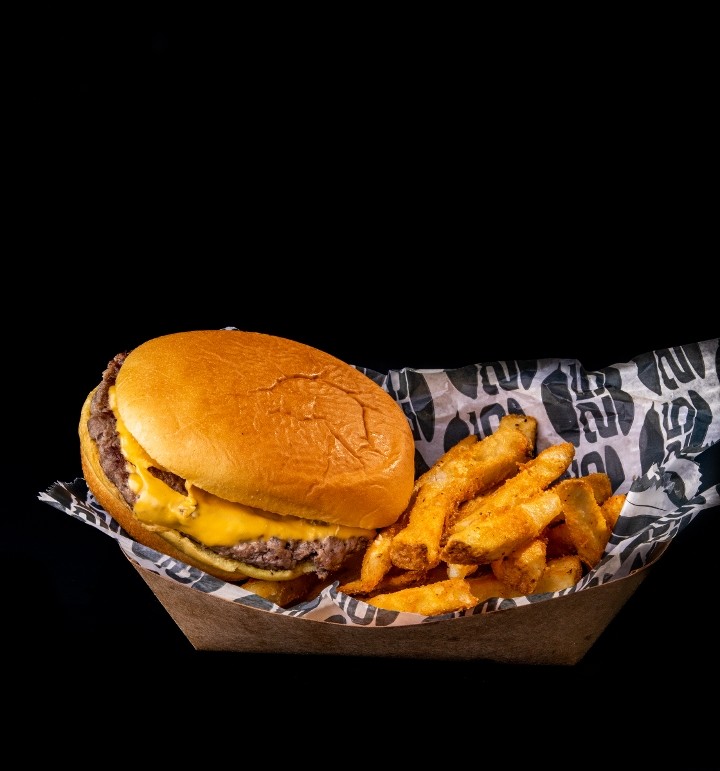 KIDS CHEESEBURGER MEAL