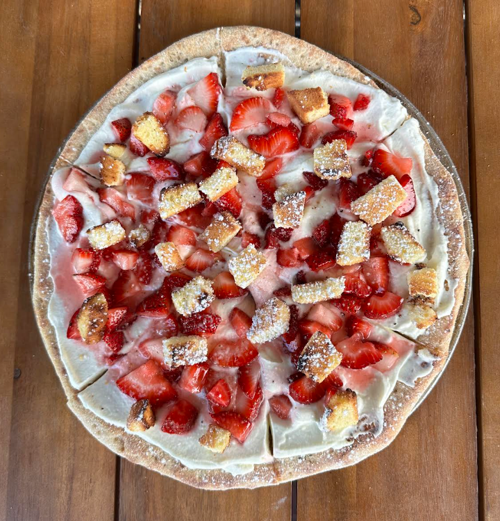 18" Strawberry ShortCake Dessert Pizza (Serves 8-12)