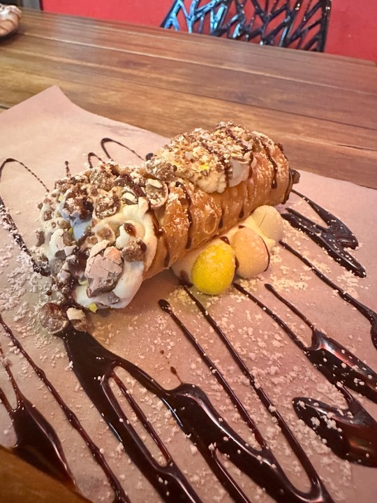 Cadbury Cannoli