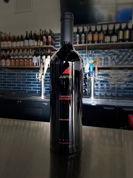 Justin Cabernet Sauvignon Bottle