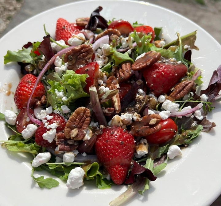 Strawberry & Balsamic Salad
