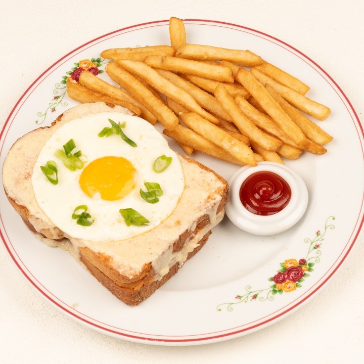 croque madam*