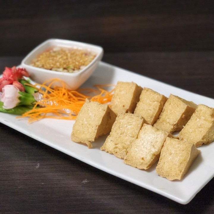 Crispy Fried Tofu ( 8pcs.)