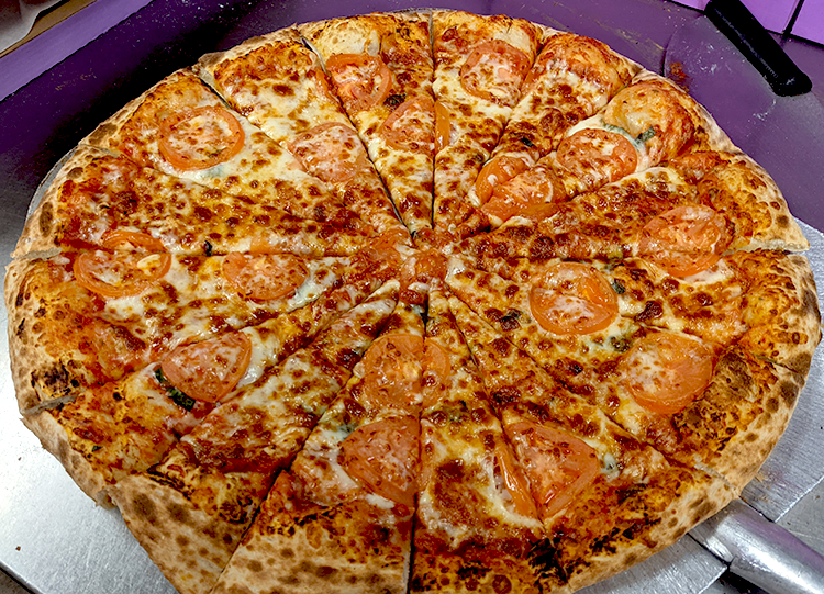 Fresh Tomato (Pizza of the Day)