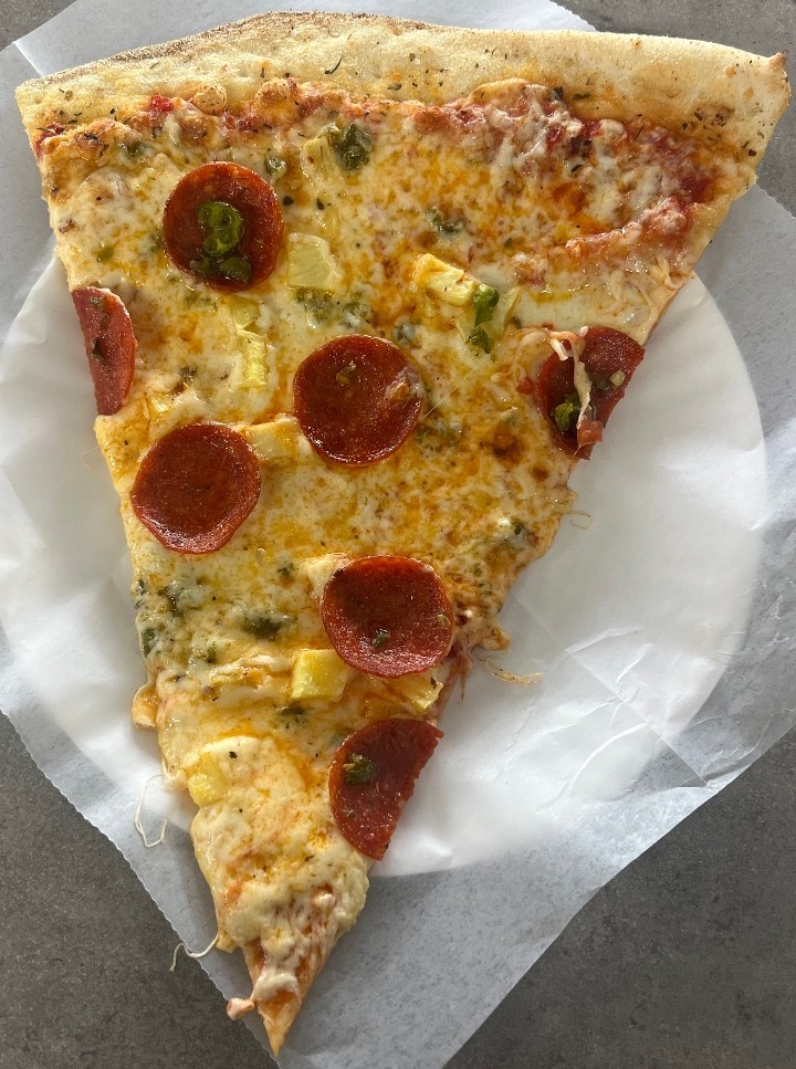 Special : "The Cody" Pepperoni Pineapple Jalapeno Slice