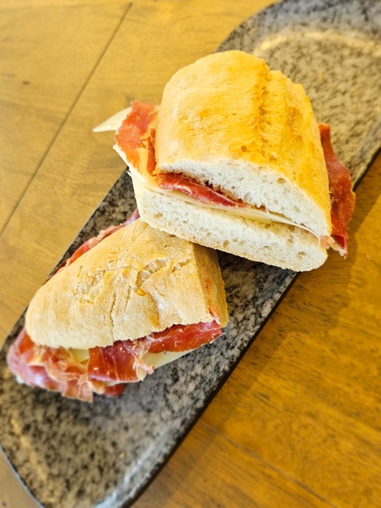 Sandwich - 5 Jotas Ham & Manchego