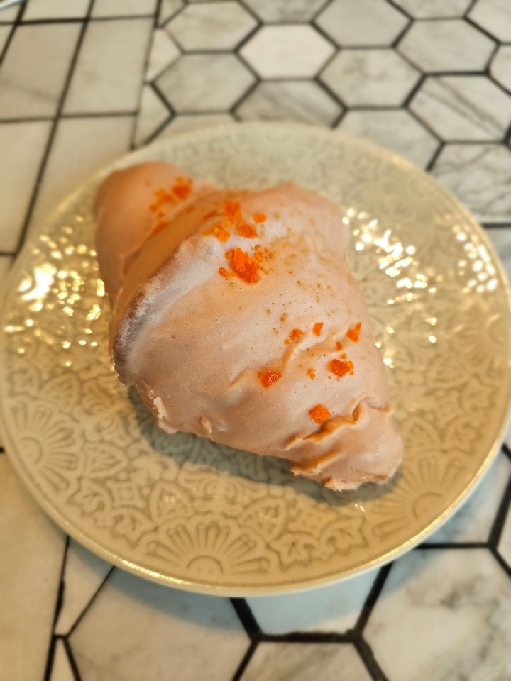 Croissant - Guava Cheese
