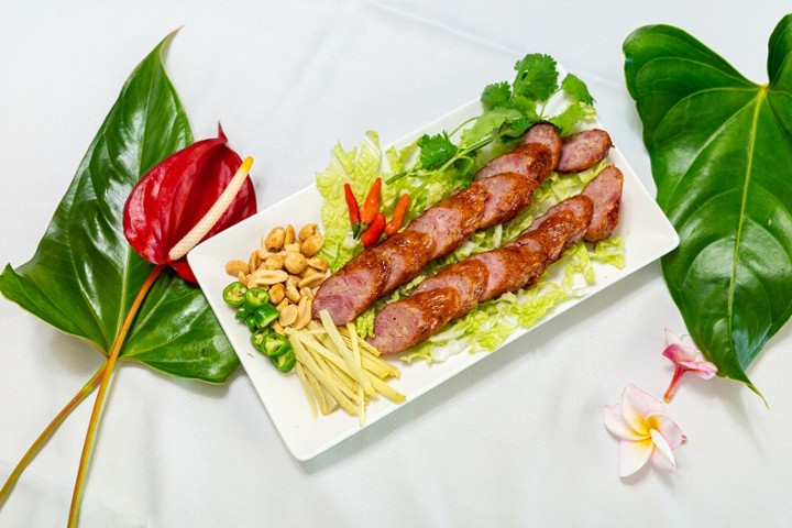 Thai Sausage & Salad (Sai Krok Isan)