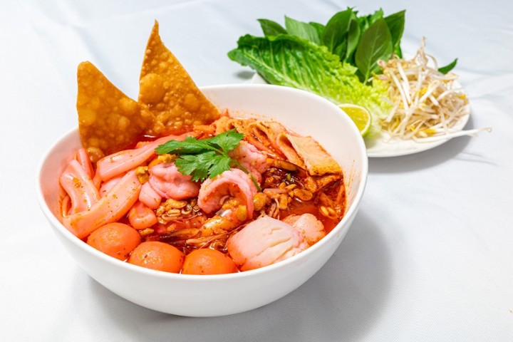 Yen Ta Fo (Pink Noodle Soup)