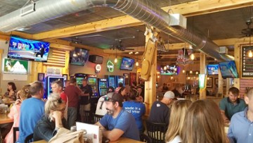 The Alumni Club Tavern & Eatery