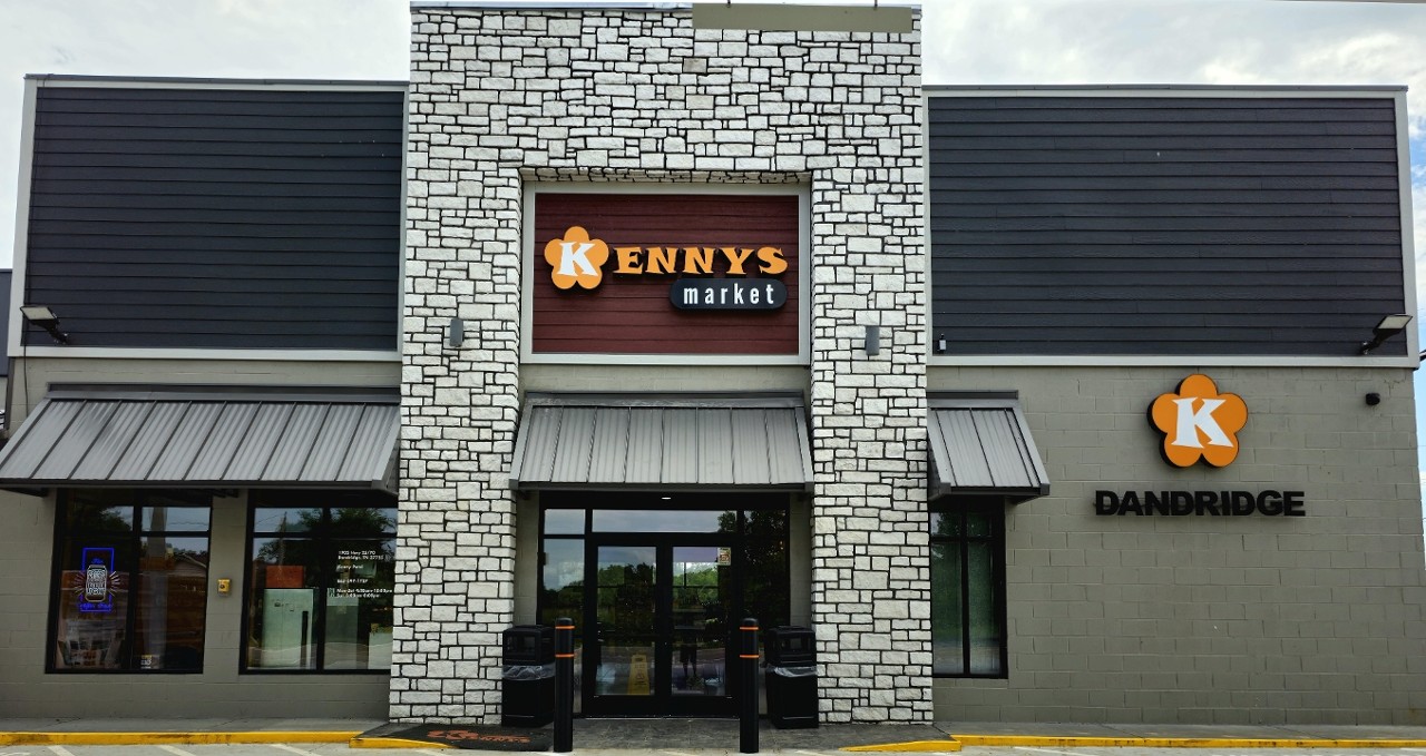 Kenny's Market # 1 1903 E HIGHWAY 25/70, Dandridge TN 37725
