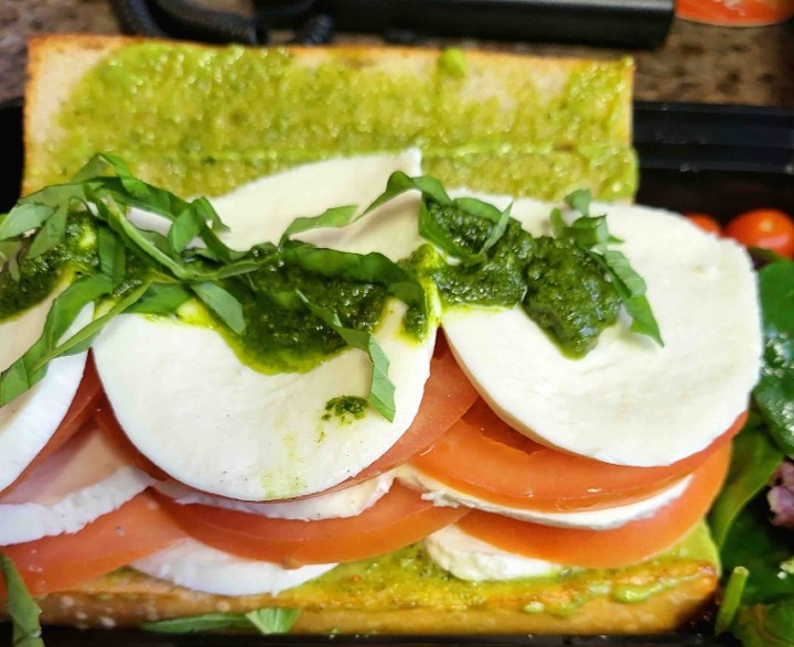 Mozzarella Tomato Pesto Sandwich