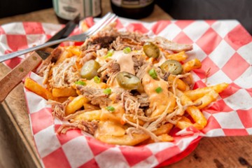 Hawg Jaw Que & Brew - North Kansas City