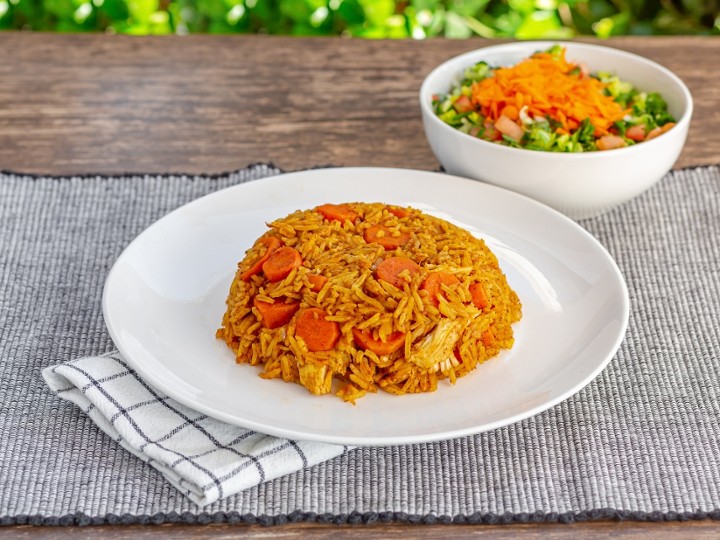 KABSA "TENDER CHICKEN BREAST COOKED OVER FRESH TOMATOES SPECIAL BLEND OF SPCIES AND CARROTS"