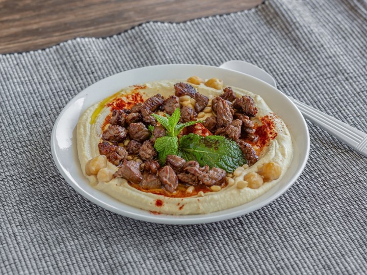 HUMMUS WITH BEEF