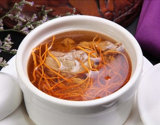 Stewed Oxtail With Cordyceps Flower Soup牛尾虫草花炖盅