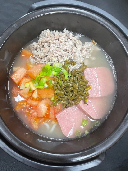 Da-Li Minced Pork Rice Noodles大理鲜肉米线