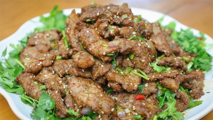 Sauteed Beef With Spicy Cumin孜然牛肉