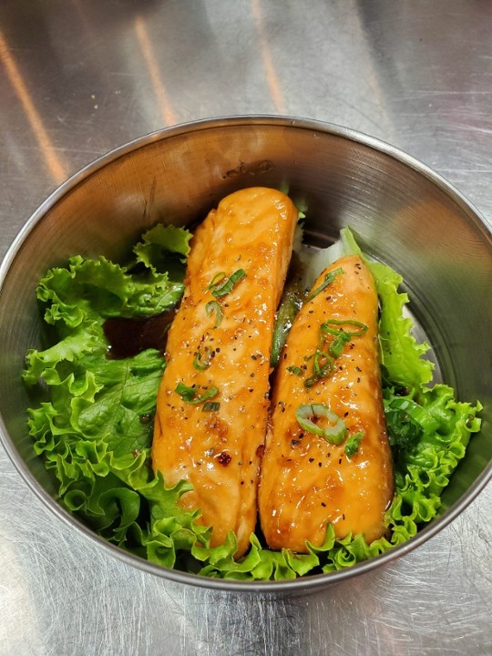 Candied Salmon Lunch Box