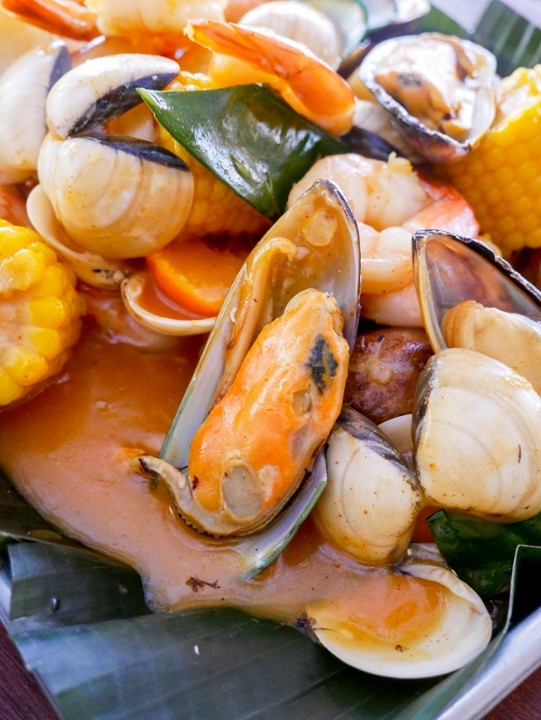 Viejun Seafood Feast