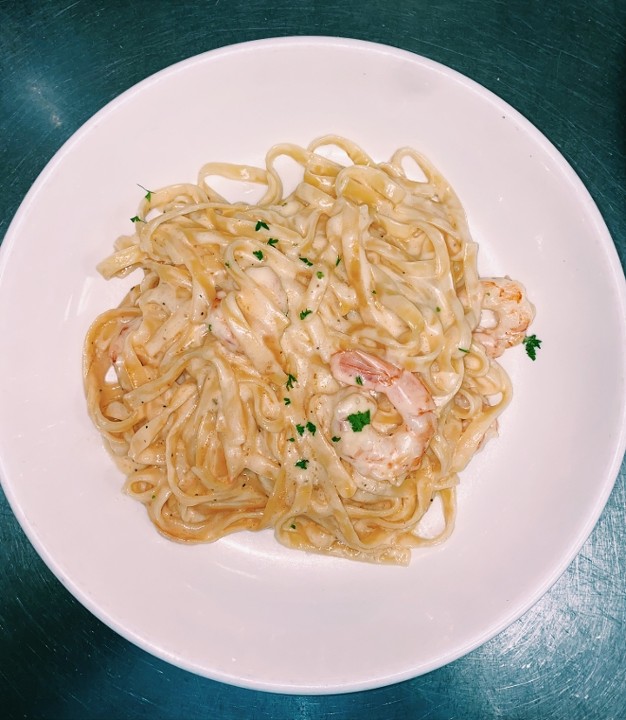 Fettuccine Alfredo w/Shrimp