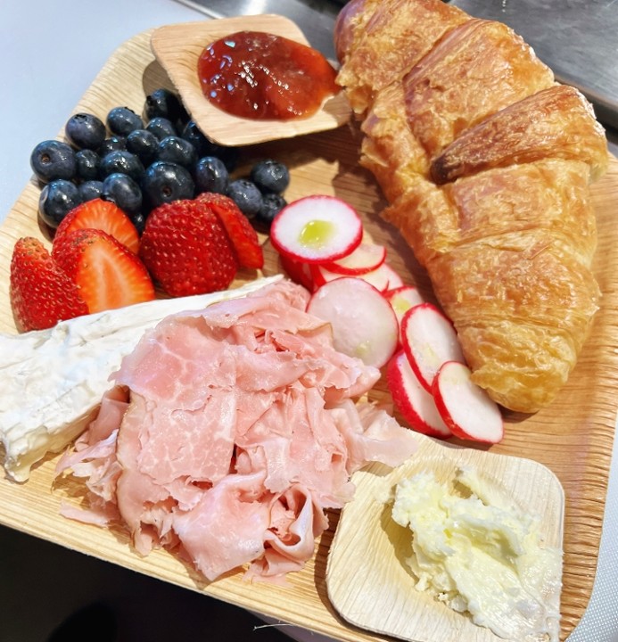Breakfast in Paris Board