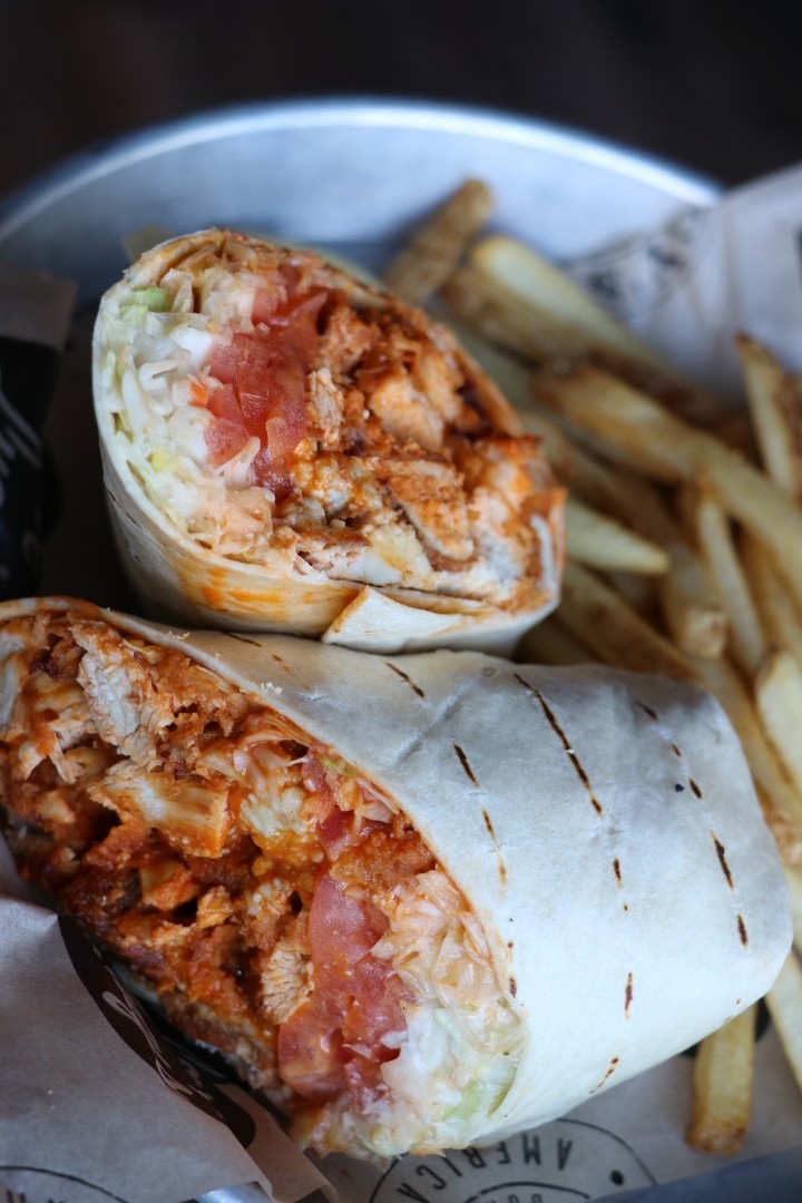 BUFFALO CHICKEN WRAP
