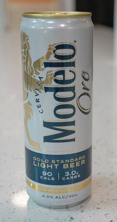 Modelo Oro Gold Light Beer