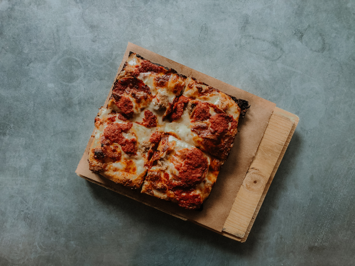 Sausage & Pepperoni PIzza