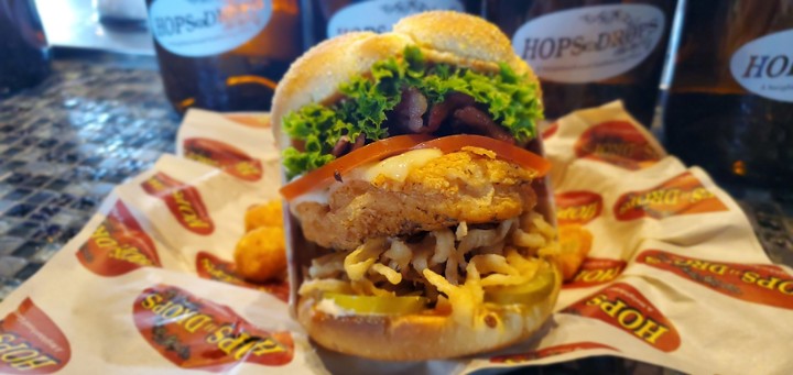 TRIPLE THREAT CRISPY CHICKEN SANDWICH