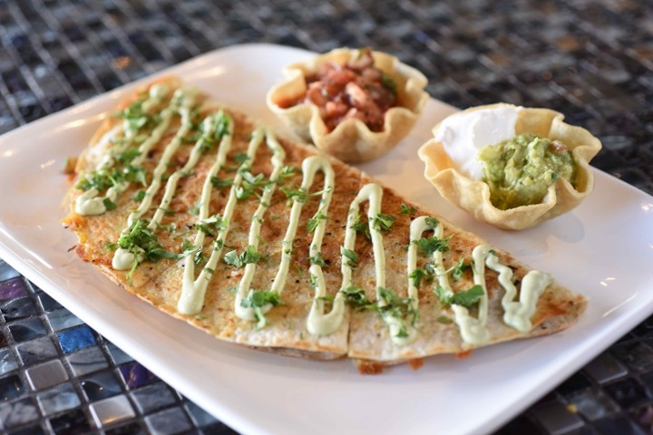 CARNITAS QUESADILLA