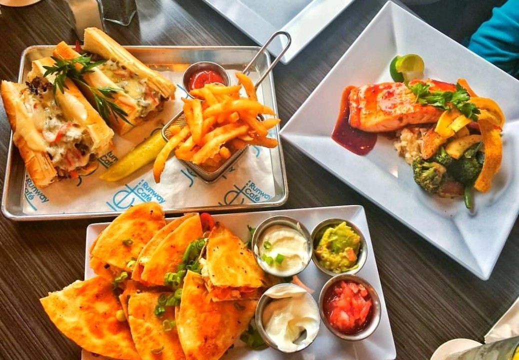 Jet Runway Cafe - FXE Airport