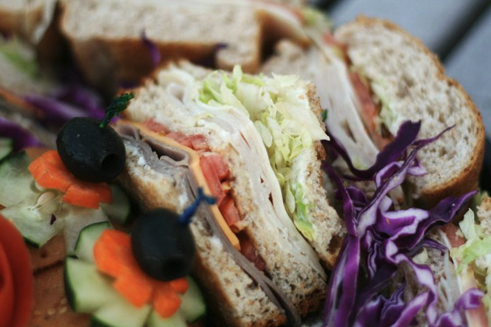 Q's Deli
