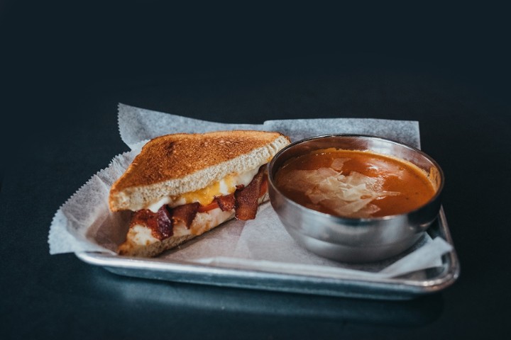 Grilled Cheese Tomato Bisque