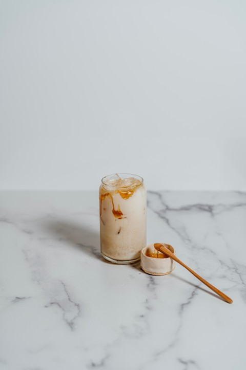 Honey citron-Oatmilk latte