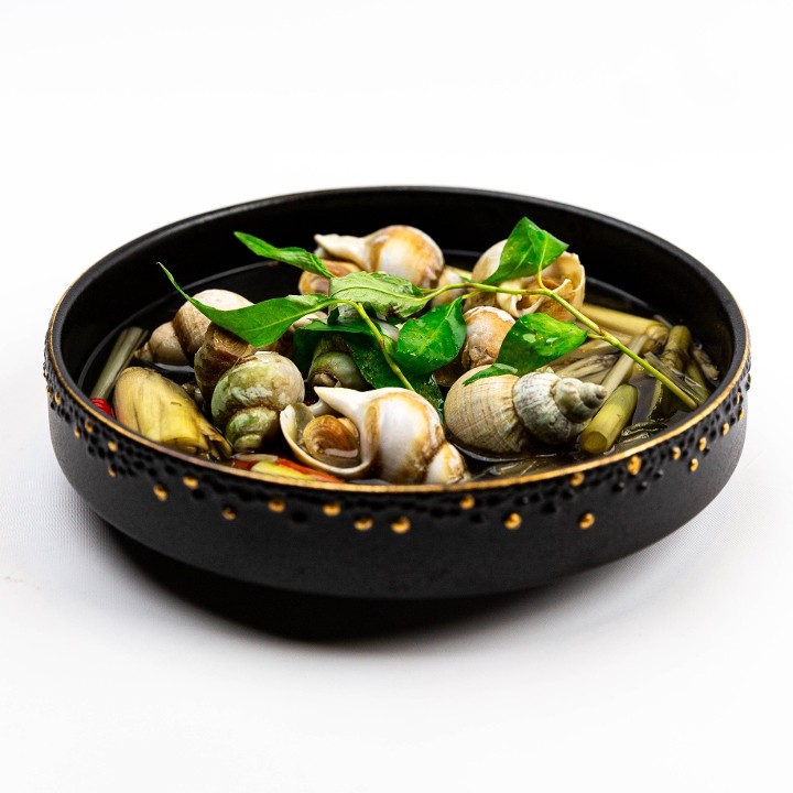 O16. Oc Huong Canada Hap Xa   Steamed Canada spotted escargot with lemongrass