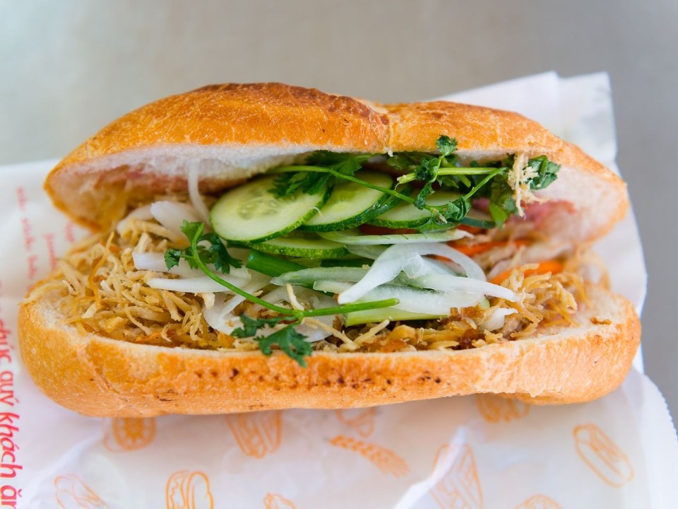 B6. Banh Mi Bi - Shredded Pork skin Sandwich