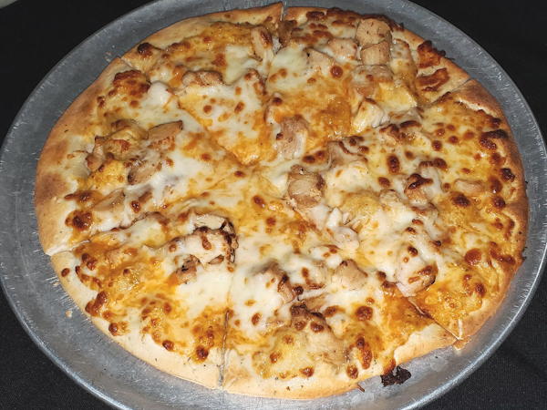 10" BUFFALO CHICKEN RANCH PIZZA