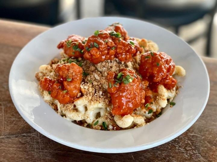 Buffalo Chicken Mac N Cheese