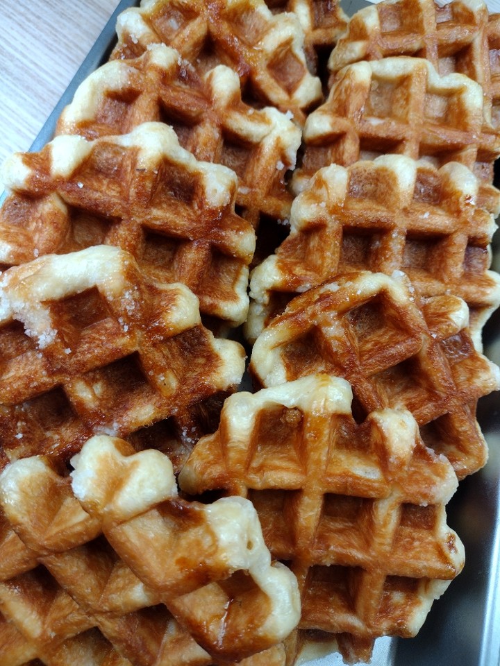 Yello Waffle