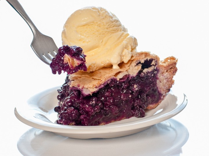 Slice Blueberry Pie*