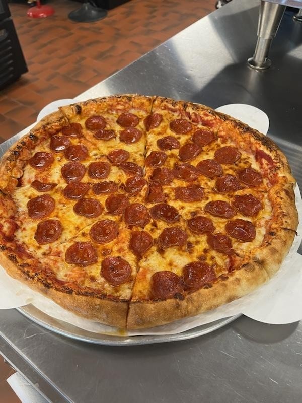 Large Pepperoni Pizza*